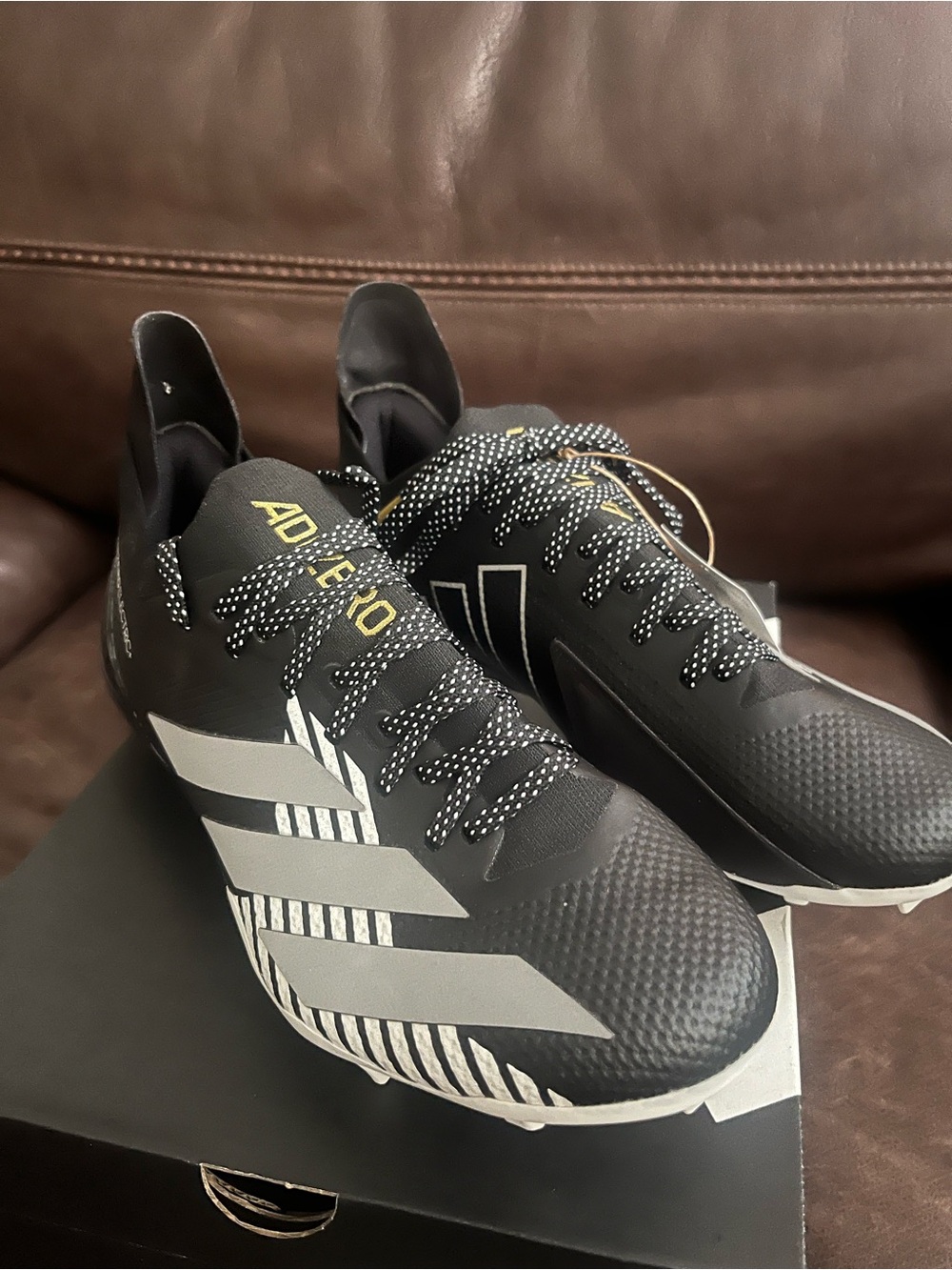 adidas Men’s Black & Silver Football Cleats - Speed-Focused Design